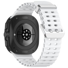 רצועת סיליקון מדגם Ocean Hole Dual Buckle Silicone Band מבית iBands (צבע White) לשעון חכם מדגם Samsung Galaxy Watch Ultra / Watch Ultra 2025 רצועת סיליקון מדגם Ocean Hole Dual Buckle Silicone Band מבית iBands (צבע White) לשעון חכם מדגם Samsung Galaxy Watch Ultra / Watch Ultra 2025