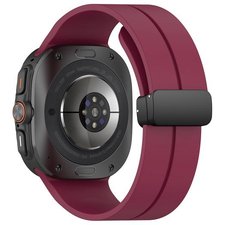 רצועת סיליקון מדגם Magnetic Folding Buckle Silicone Band מבית iBands (צבע Red) לשעון חכם מדגם Samsung Galaxy Watch Ultra / Watch Ultra 2025 רצועת סיליקון מדגם Magnetic Folding Buckle Silicone Band מבית iBands (צבע Red) לשעון חכם מדגם Samsung Galaxy Watch Ultra / Watch Ultra 2025